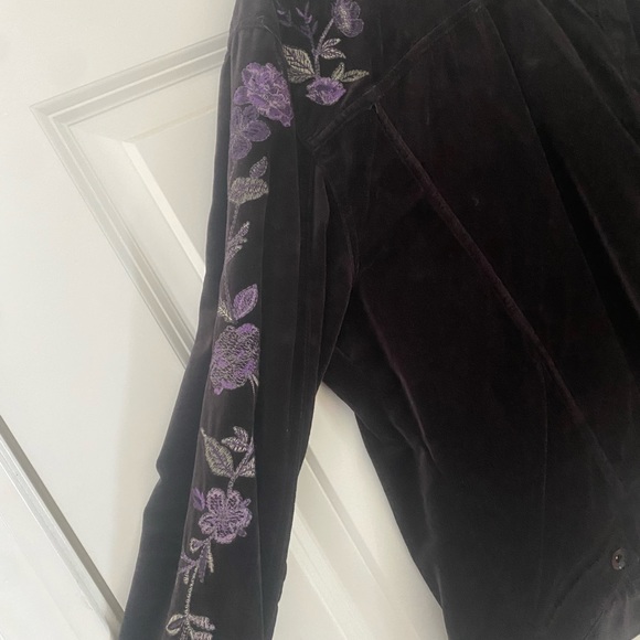 Cute jacket - Picture 3 of 5